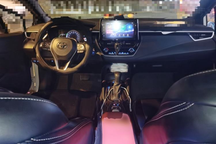 Used Toyota Levin 2019 Dual-Engine 1.8H E-CVT Luxury Edition China VI Standard Center Console