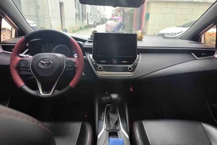 Used Toyota Levin 2019 185T CVT Luxury Edition China V Standard Center Console