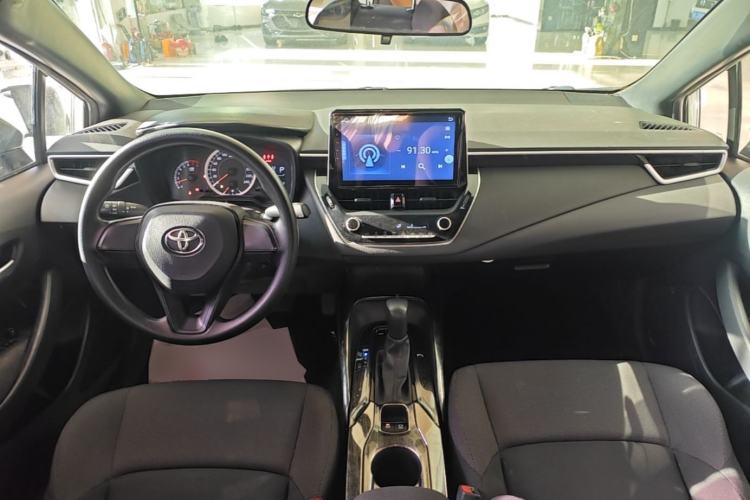 Used Toyota Levin 2019 185T CVT Entry-Level Version China VI Standard Center Console