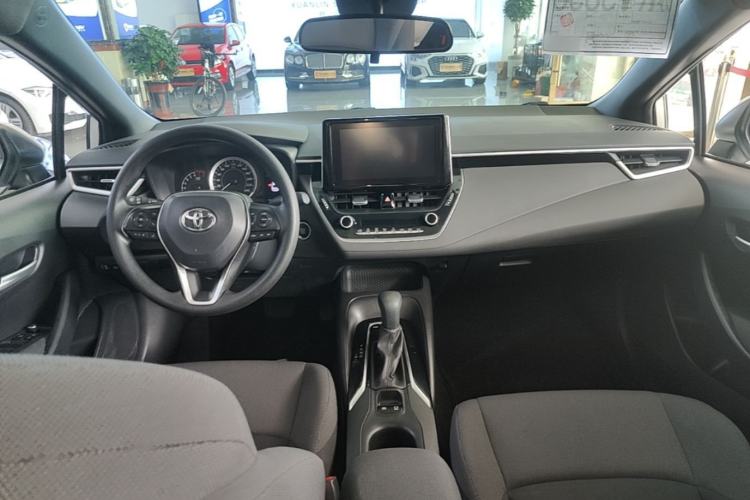 Used Toyota Levin 2019 185T CVT Luxury Edition China VI Standard Center Console