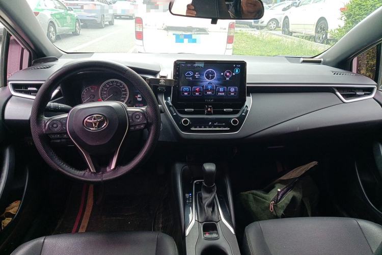 Used Toyota Levin 2019 185T CVT Luxury Edition China V Standard Center Console
