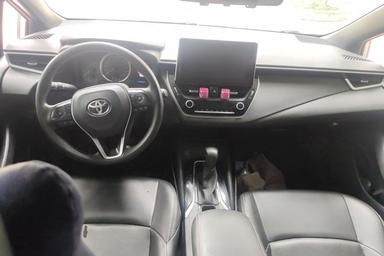 Used Toyota Levin 2019 185T CVT Luxury Edition China VI Standard Center Console