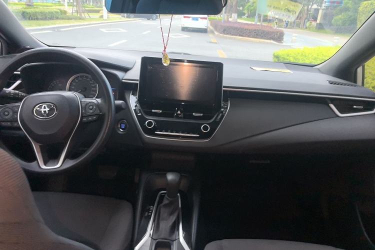 Used Toyota Levin 2019 185T CVT Luxury Edition China VI Standard Center Console