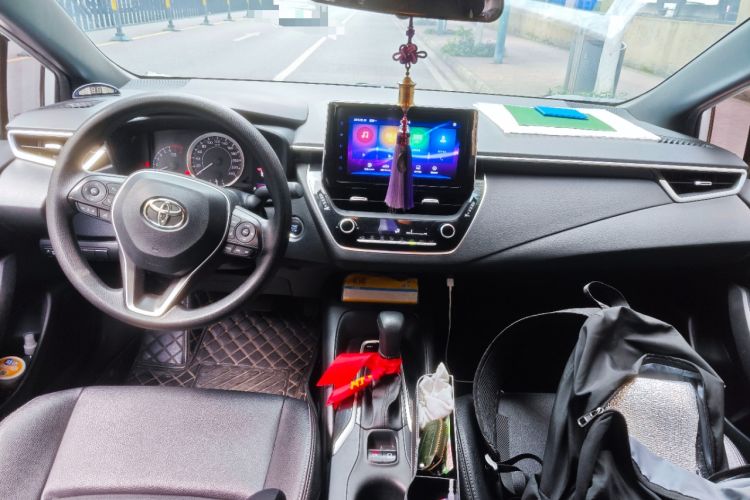 Used Toyota Levin 2019 185T CVT Luxury Edition China VI Standard Center Console