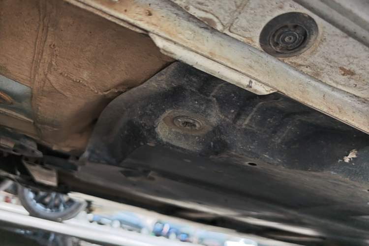 Used Toyota Levin 2019 Dual-Engine 1.8H E-CVT Tech Edition China VI Standard Chassis Front Left