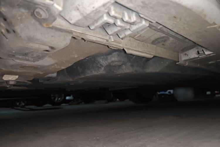 Used Toyota Levin 2019 Dual-Engine 1.8H E-CVT Luxury Edition China VI Standard Chassis Front Left