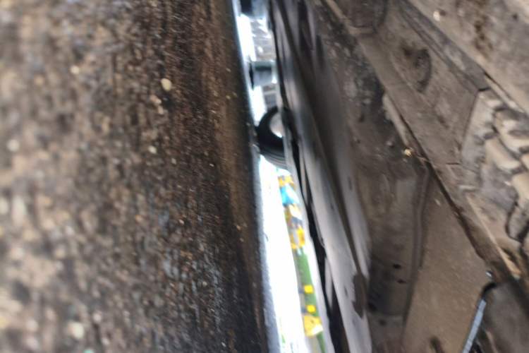 Used Toyota Levin 2019 Dual-Engine 1.8H E-CVT Luxury Edition China VI Standard Chassis Front Right