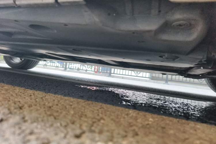 Used Toyota Levin 2019 Dual-Engine 1.8H E-CVT Sport Edition China VI Standard Chassis Front Right