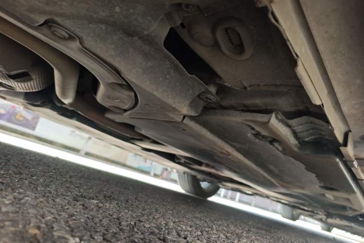 Used Toyota Levin 2019 Dual-Engine 1.8H E-CVT Sport Edition China VI Standard Chassis Rear Right