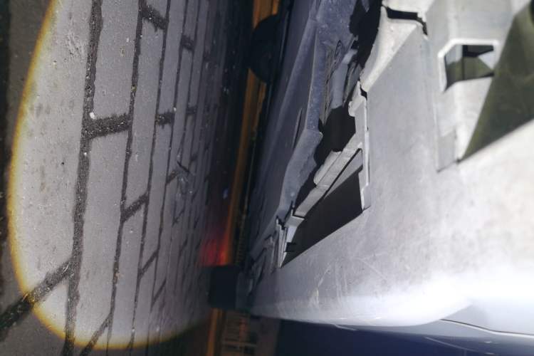 Used Toyota Levin 2019 Dual-Engine 1.8H E-CVT Luxury Edition China VI Standard Chassis Rear Right