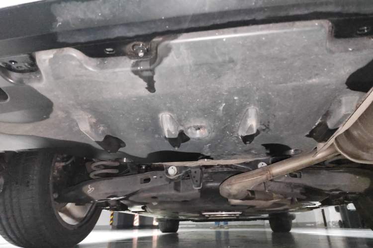 Used Toyota Levin 2019 Dual-Engine 1.8H E-CVT Sport Edition China V Standard Chassis Rear