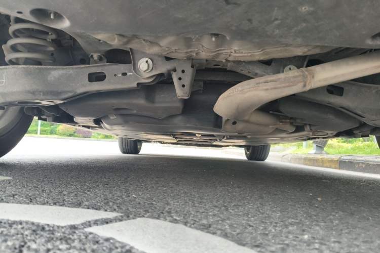 Used Toyota Levin 2019 Dual-Engine 1.8H E-CVT Entry-Level Model China VI Standard Chassis Rear