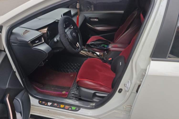 Used Toyota Levin 2019 185T CVT Luxury Edition China VI Standard Driver Seat