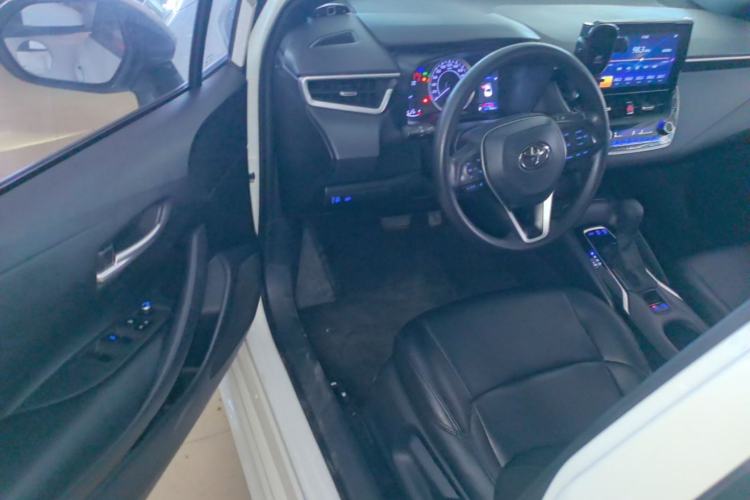Used Toyota Levin 2019 185T CVT Luxury Edition China VI Standard Driver Seat