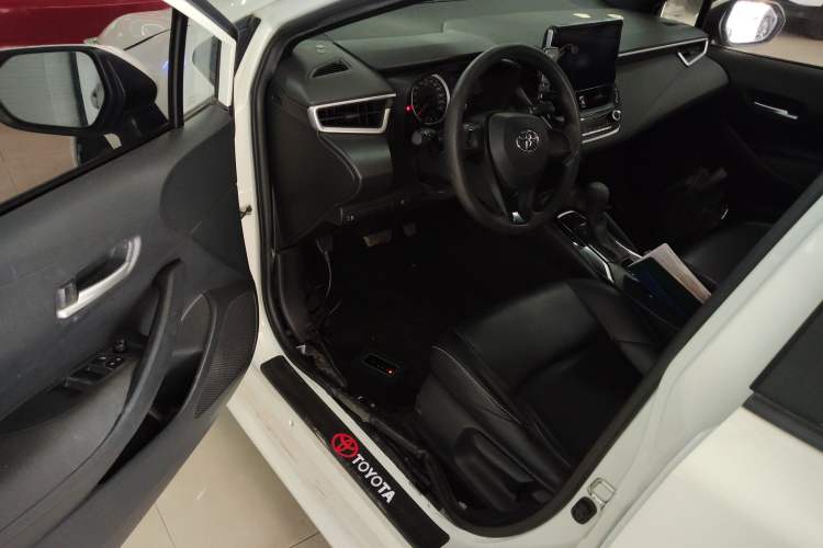 Used Toyota Levin 2019 185T CVT Entry-Level Version China VI Standard Driver Seat