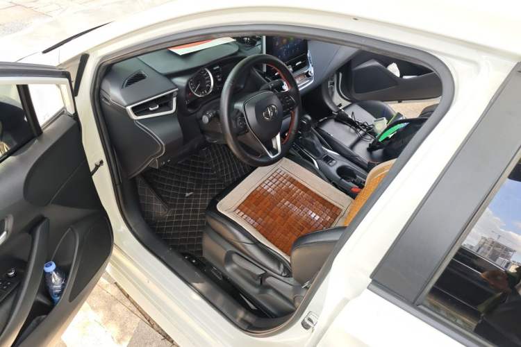 Used Toyota Levin 2019 185T CVT Sport Edition China VI Standard Driver Seat
