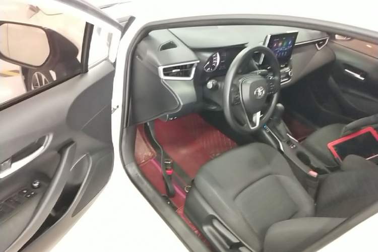 Used Toyota Levin 2019 185T CVT Sport Edition China VI Standard Driver Seat