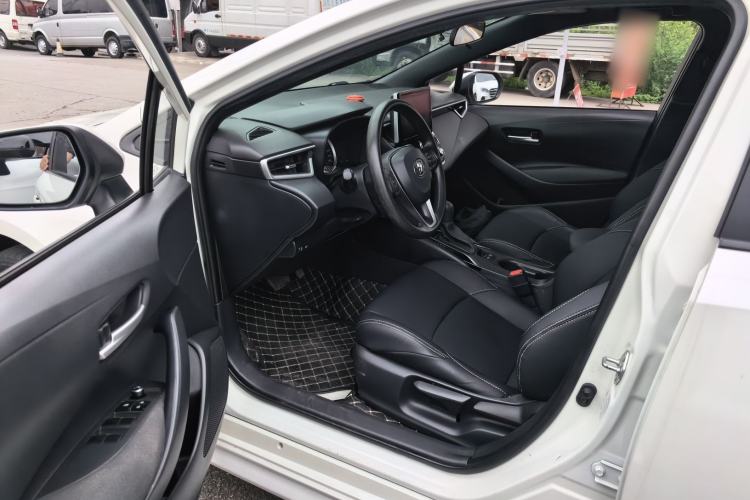 Used Toyota Levin 2019 185T CVT Luxury Edition China VI Standard Driver Seat
