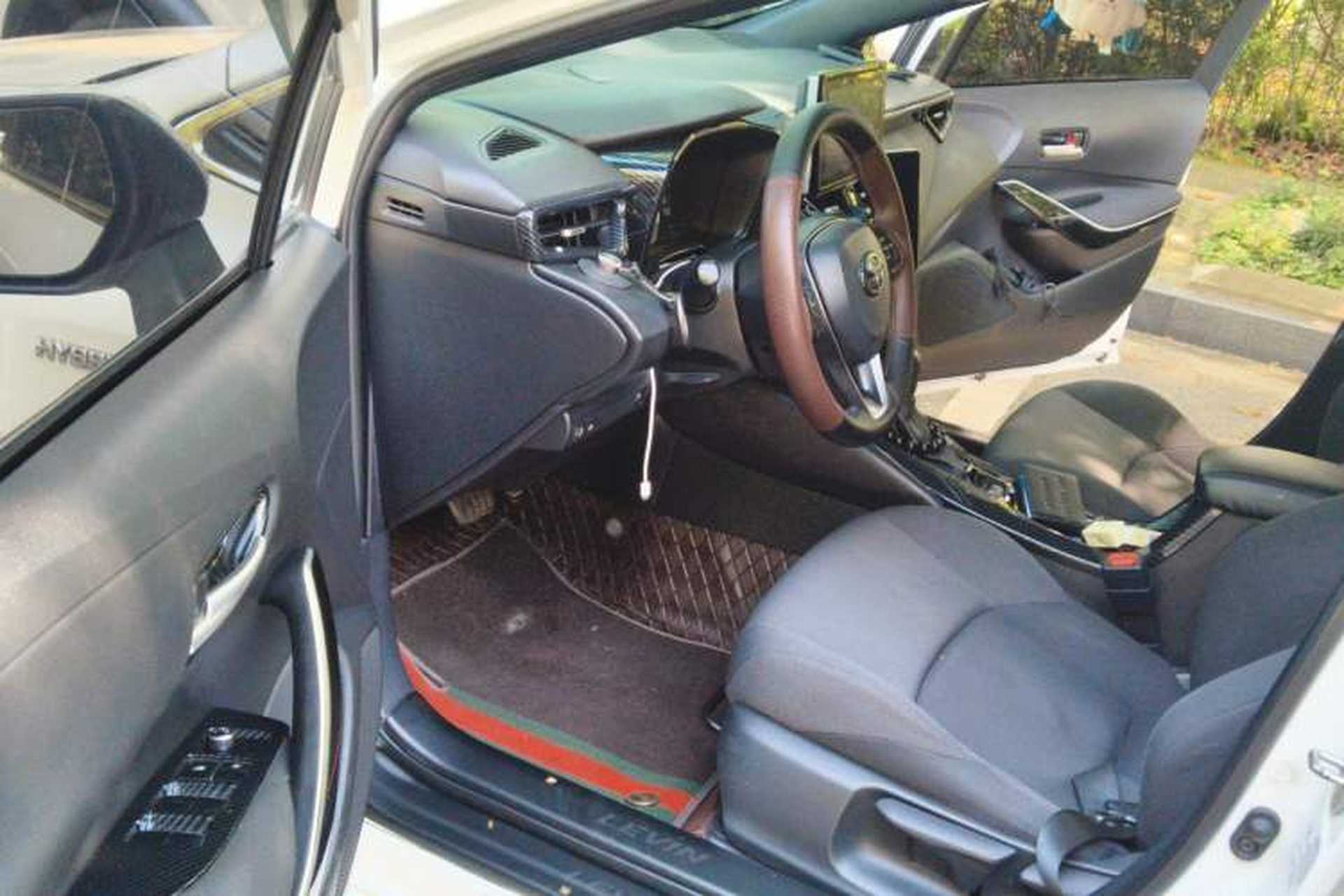 Used Toyota Levin 2019 Dual-Engine 1.8H E-CVT Luxury Edition China VI Standard Driver Seat