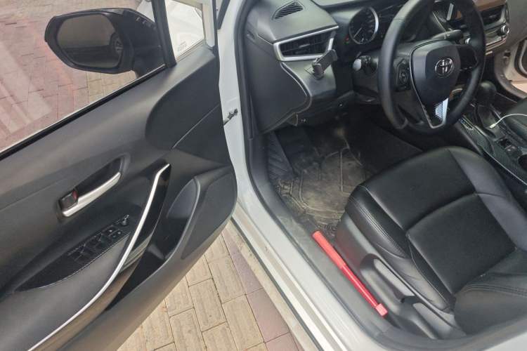 Used Toyota Levin 2019 Dual-Engine 1.8H E-CVT Entry-Level Model China V Standard Driver Seat