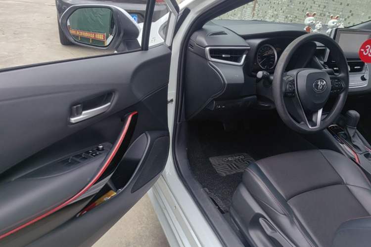Used Toyota Levin 2019 185T CVT Sport Edition China VI Standard Driver Seat