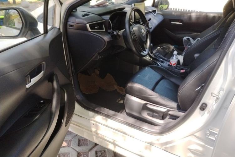 Used Toyota Levin 2019 185T CVT Luxury Edition China VI Standard Driver Seat