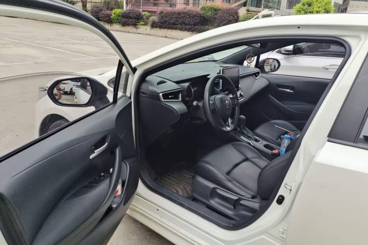 Used Toyota Levin 2019 185T CVT Sport Edition China VI Standard Driver Seat