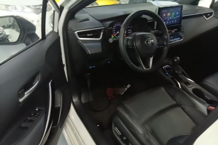 Used Toyota Levin 2019 Dual-Engine 1.8H E-CVT Luxury Edition China VI Standard Driver Seat