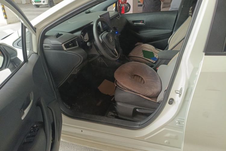 Used Toyota Levin 2019 185T CVT Luxury Edition China VI Standard Driver Seat