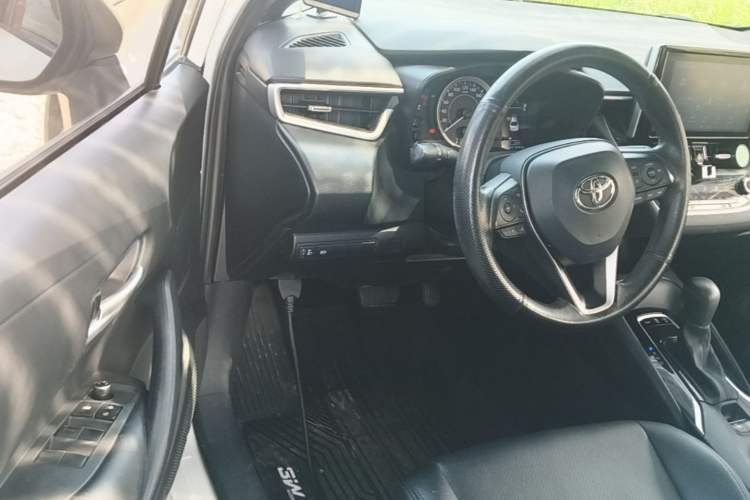 Used Toyota Levin 2019 185T CVT Luxury Edition China VI Standard Driver Seat