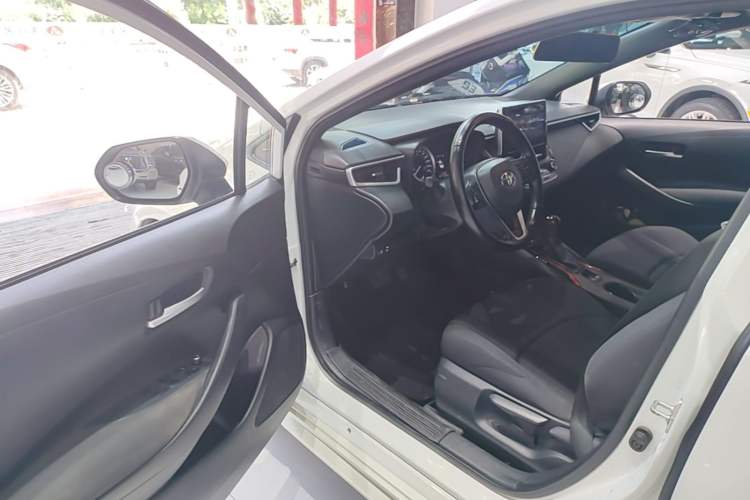 Used Toyota Levin 2019 185T CVT Sport Edition China VI Standard Driver Seat