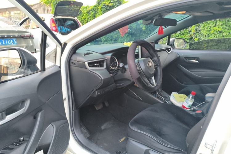 Used Toyota Levin 2019 185T CVT Luxury Edition China VI Standard Driver Seat