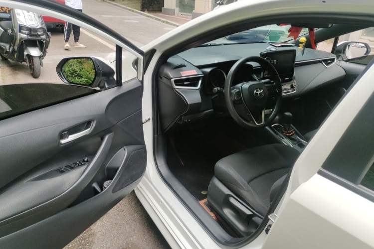 Used Toyota Levin 2019 185T CVT Sport Edition China VI Standard Driver Seat