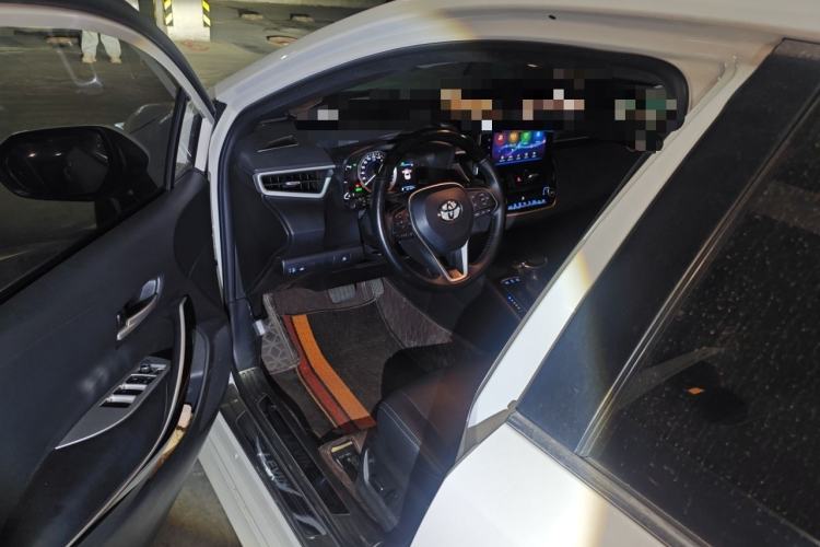 Used Toyota Levin 2019 Dual-Engine 1.8H E-CVT Luxury Edition China VI Standard Driver Seat
