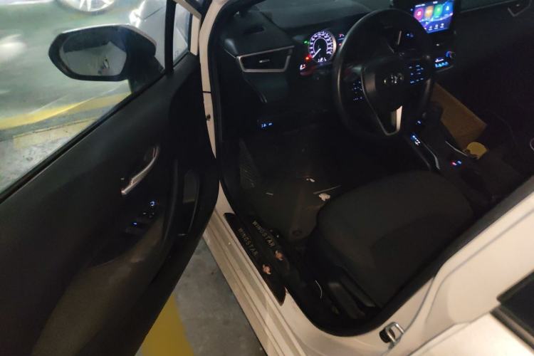 Used Toyota Levin 2019 185T CVT Luxury Edition China VI Standard Driver Seat