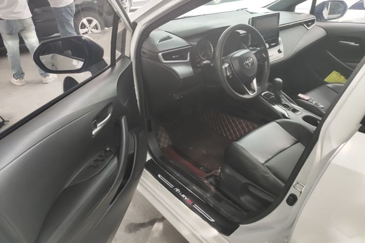 Used Toyota Levin 2019 185T CVT Luxury Edition China VI Standard Driver Seat