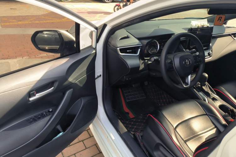 Used Toyota Levin 2019 185T CVT Sport Edition China V Standard Driver Seat