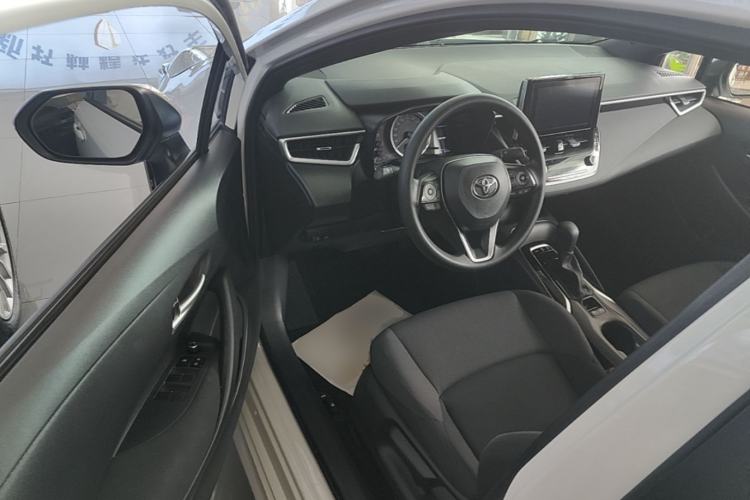 Used Toyota Levin 2019 185T CVT Luxury Edition China VI Standard Driver Seat