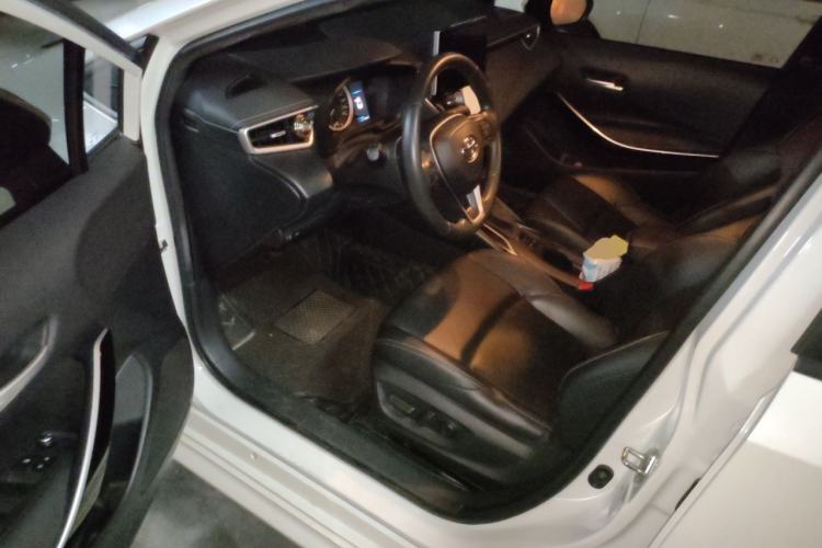 Used Toyota Levin 2019 185T CVT Luxury Edition China VI Standard Driver Seat