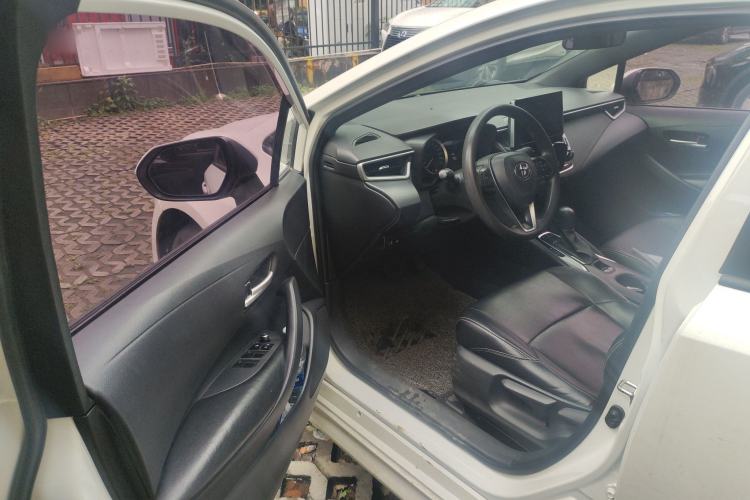 Used Toyota Levin 2019 185T CVT Luxury Edition China VI Standard Driver Seat