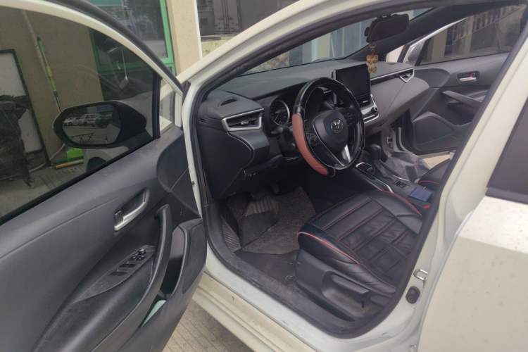 Used Toyota Levin 2019 185T CVT Sport Edition China VI Standard Driver Seat