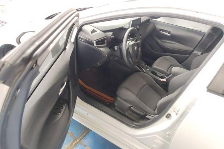 Used Toyota Levin 2019 185T CVT Entry-Level Version China VI Standard Driver Seat