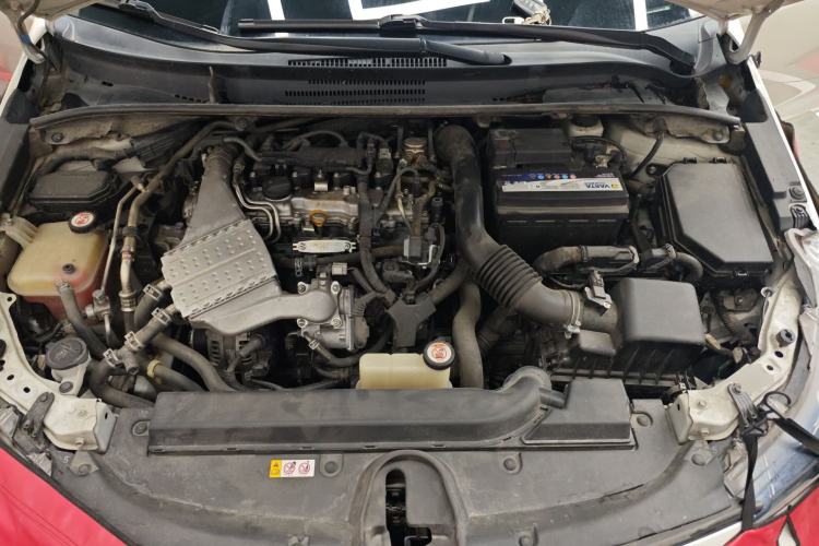 Used Toyota Levin 2019 185T CVT Luxury Edition China VI Standard Engine Bay