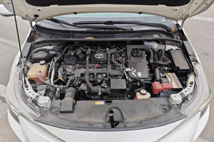 Used Toyota Levin 2019 Dual-Engine 1.8H E-CVT Luxury Edition China VI Standard Engine Bay