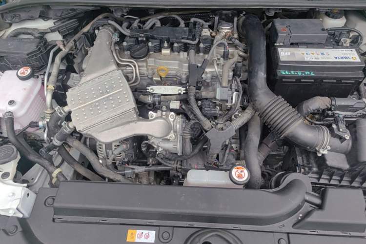 Used Toyota Levin 2019 185T CVT Sport Edition China VI Standard Engine Bay