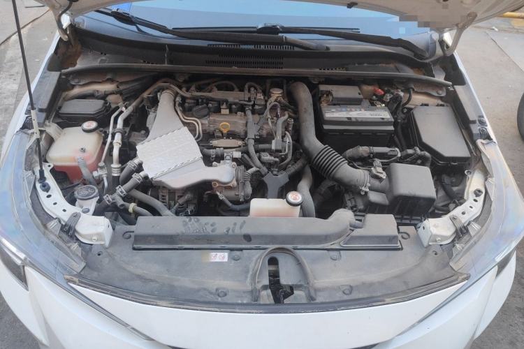 Used Toyota Levin 2019 185T CVT Entry-Level Version China VI Standard Engine Bay
