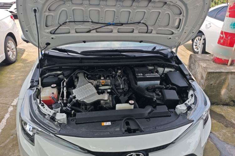 Used Toyota Levin 2019 185T CVT Entry-Level Version China VI Standard Engine Bay