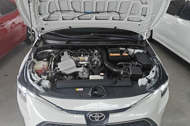 Used Toyota Levin 2019 185T CVT Entry-Level Version China VI Standard Engine Bay