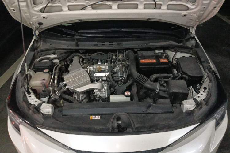 Used Toyota Levin 2019 185T CVT Entry-Level Version China VI Standard Engine Bay