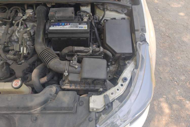 Used Toyota Levin 2019 185T CVT Luxury Edition China VI Standard Engine Bay Left